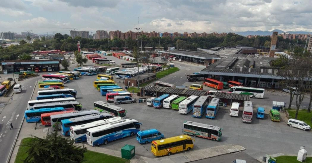 Fotografia terminal de transporte colombia